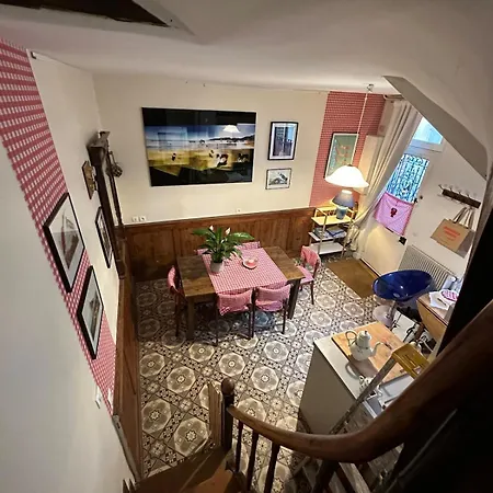 La Maison Bleue Holiday home *