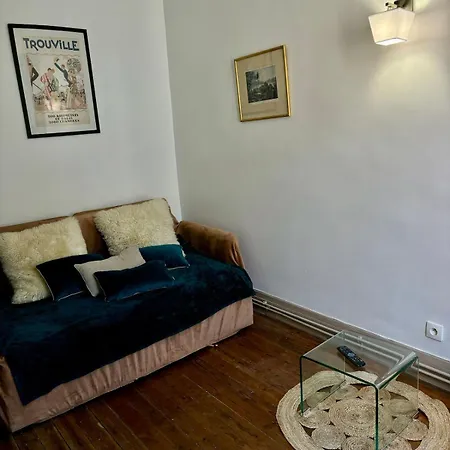 Holiday home La Maison Bleue *