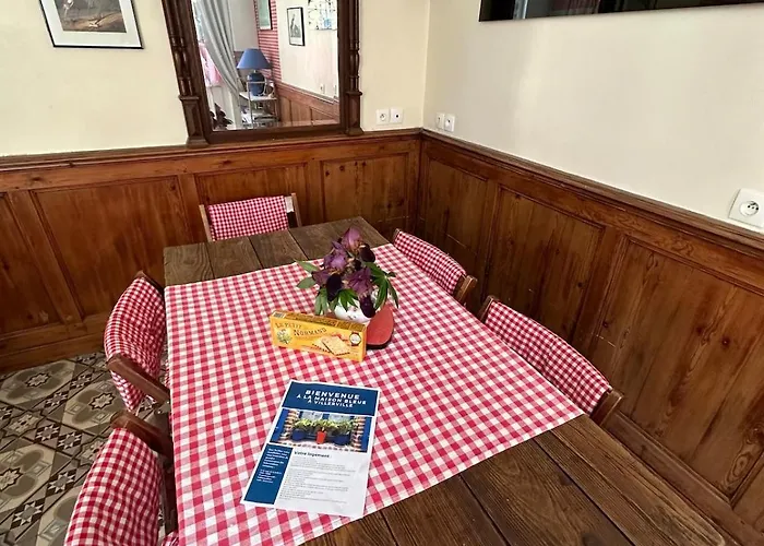 La Maison Bleue * Villerville