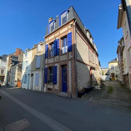 La Maison Bleue * Villerville